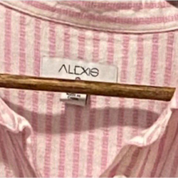 Alexis Pink Striped Mini Dress Summer Spring Women's Size 1X With Belt & Pockets - Picture 4 of 10